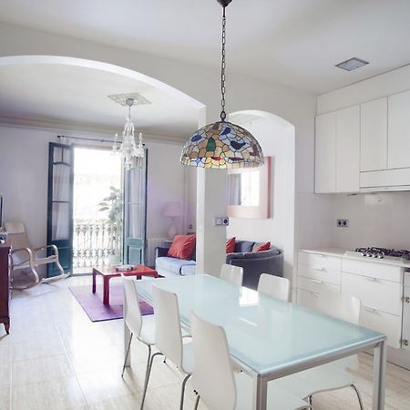 Aparteasy - Authentic Family Apartment Barcelona Exterior photo