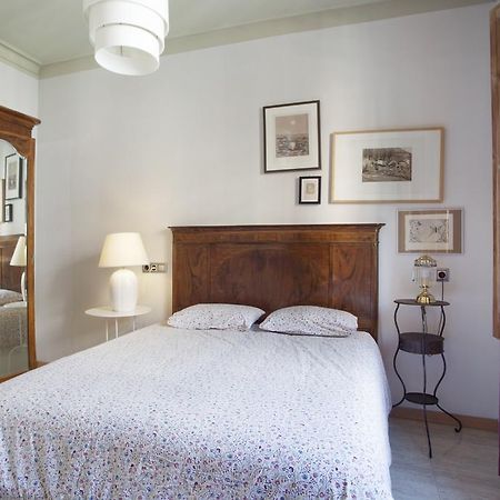 Aparteasy - Authentic Family Apartment Barcelona Exterior photo